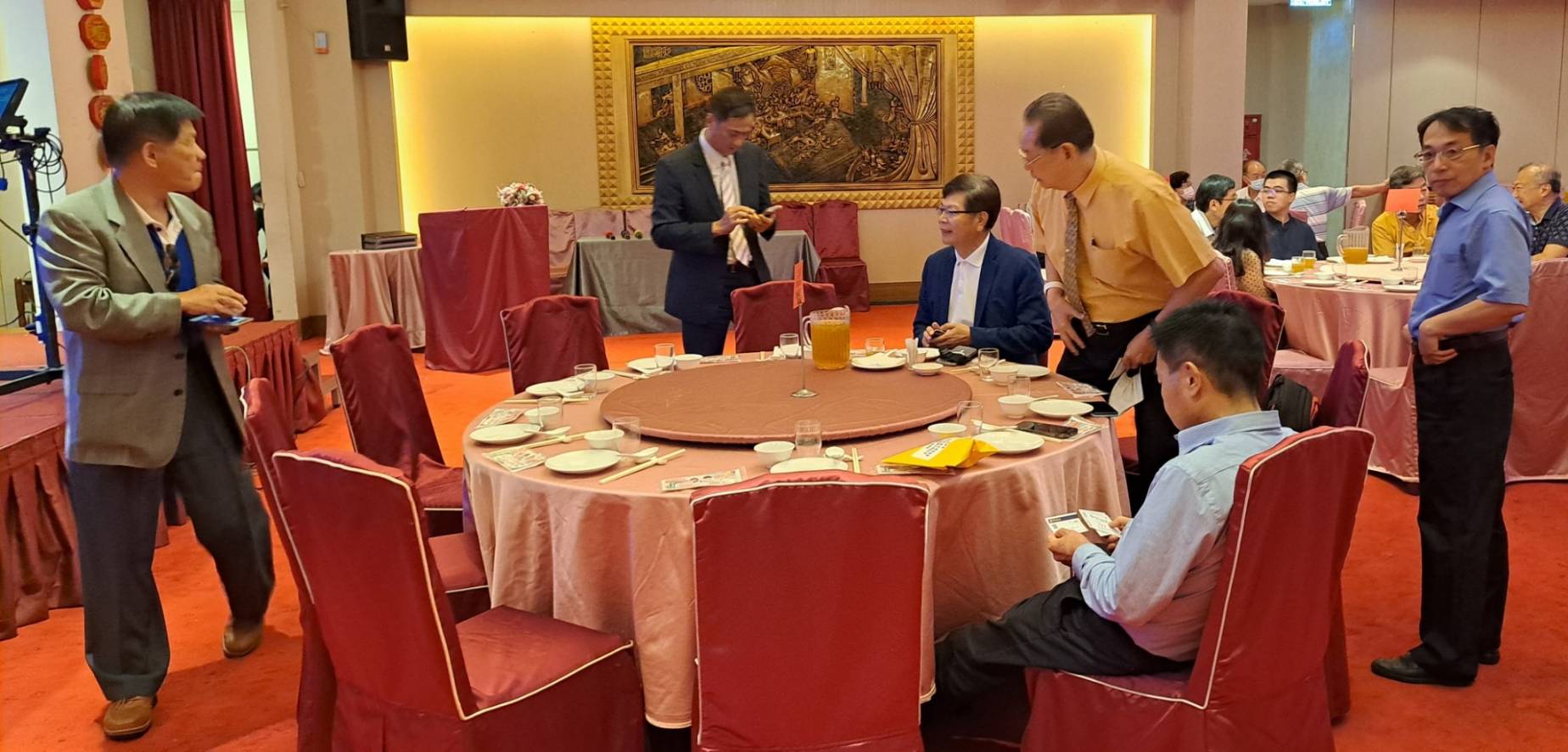 相册封面169063.jpg