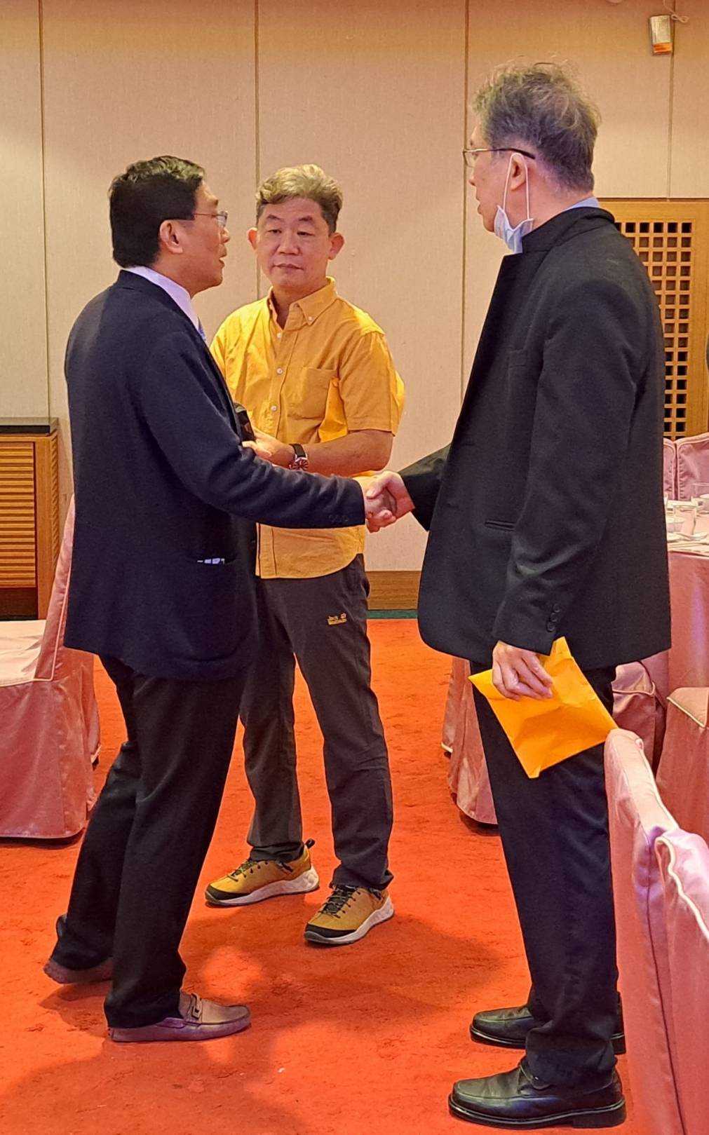 相册封面169063.jpg