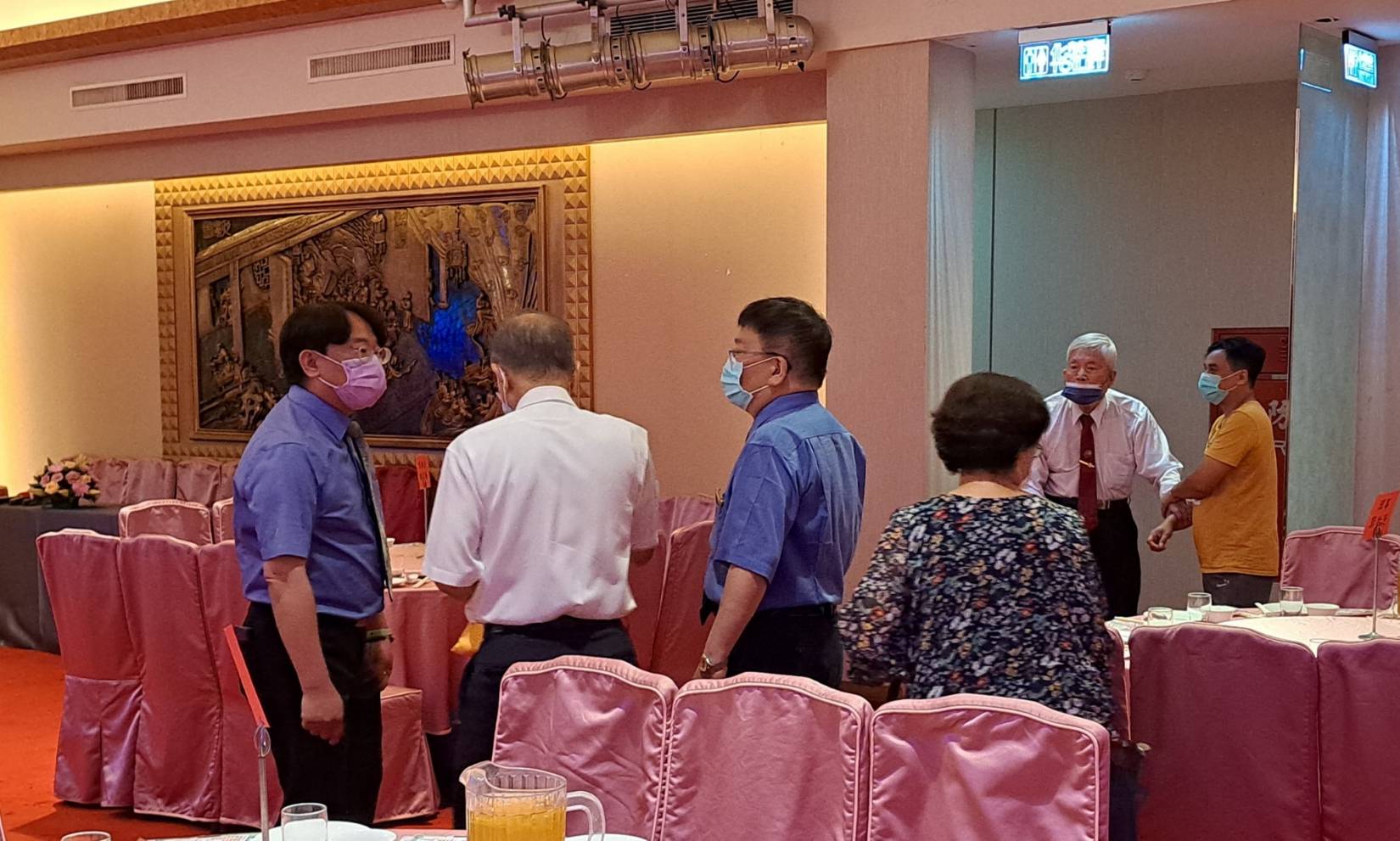 相册封面169063.jpg